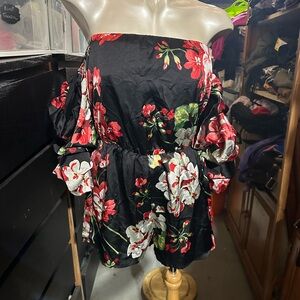 Black floral fashion nova small romper